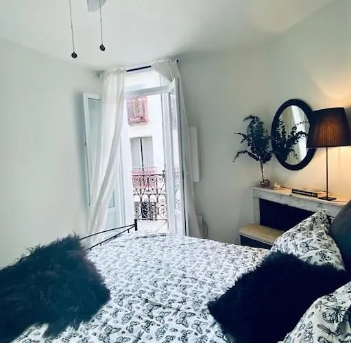 Le Chic-Cadre Royal-Centre Ville